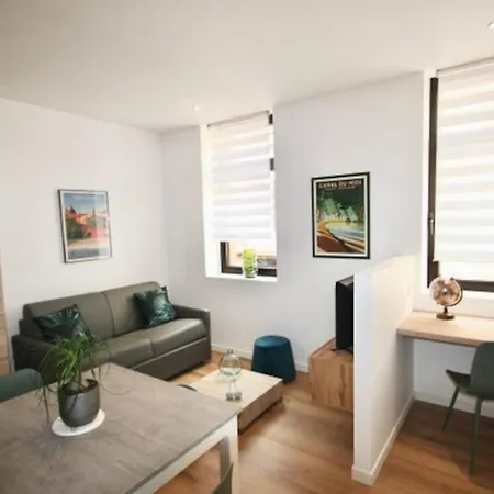 Au Gout Du Jour T2 Climatise Apartment