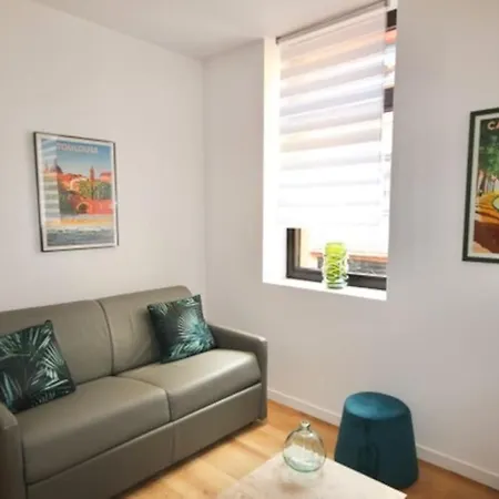 Au Goût Du Jour T2 Climatisé Apartamento *